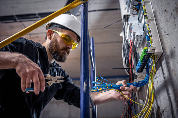 Best Electrical Contractors for Businesses  in Washington Park, IL