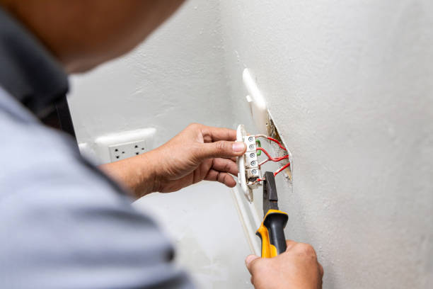 Best Electrical Contractors for Businesses  in Washington Park, IL